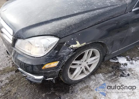 2013 Mercedes-Benz C 300 Sport 4Matic from USA, damaged, VIN WDDGF8AB2DR243411